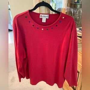 2X RED LONG SLEEVE TOP WITH EMBROIDERED DETAIL AT NECKLINE EXCELLENT CONDITION